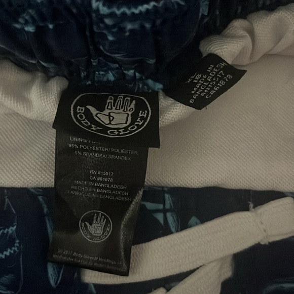 Body Glove swimming trunks size XL - Picture 6 of 8